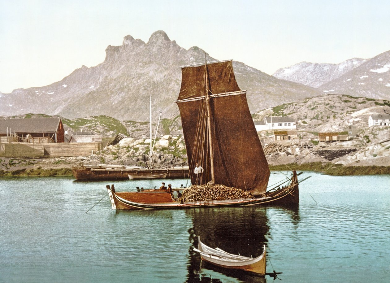 Łódź Nordland z ładunkiem kłód, Norwegia, 1890-1900 autorstwa Norwegian Photographer