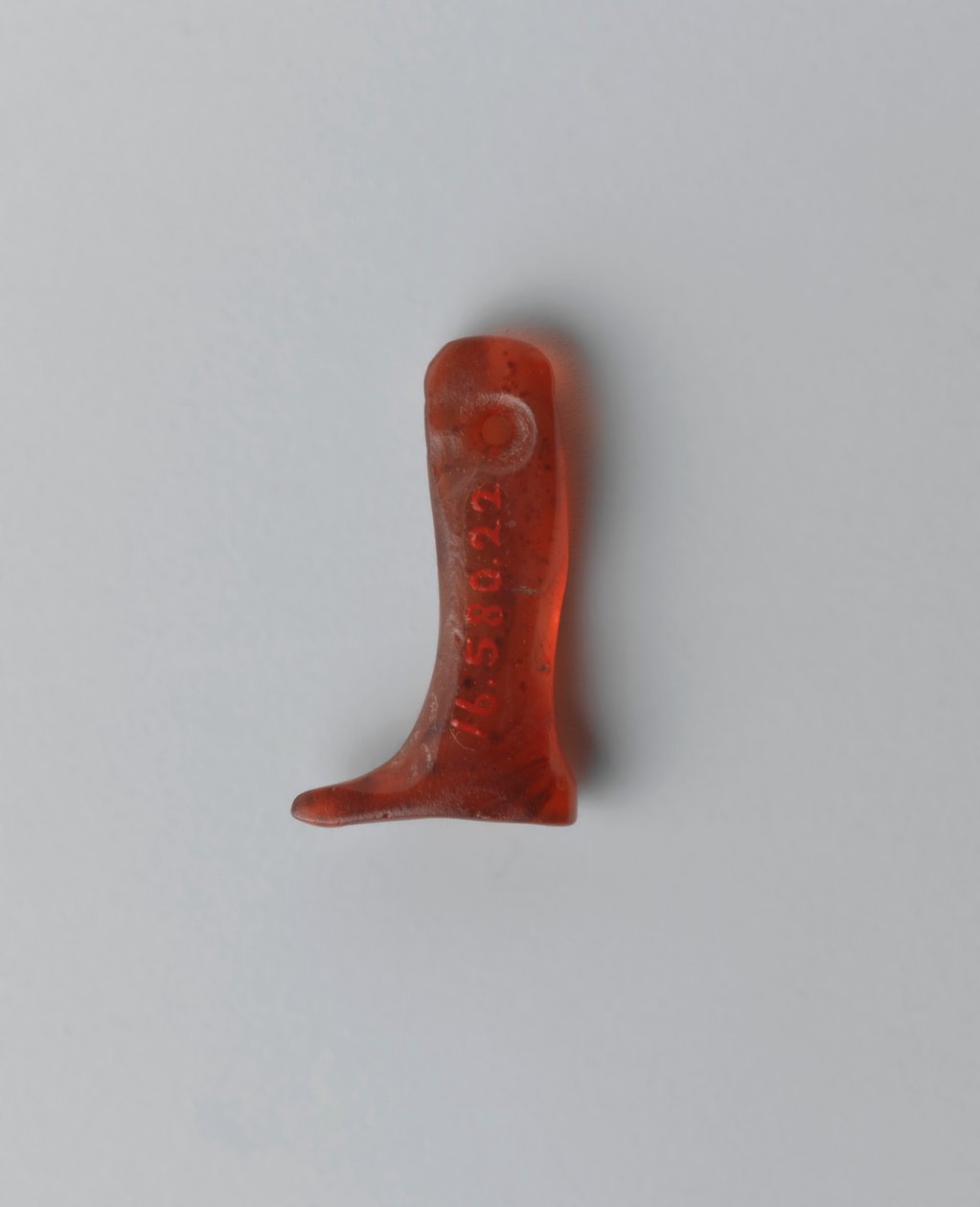 Amulet prawej nogi człowieka (karneol) autorstwa Old Kingdom Egyptian