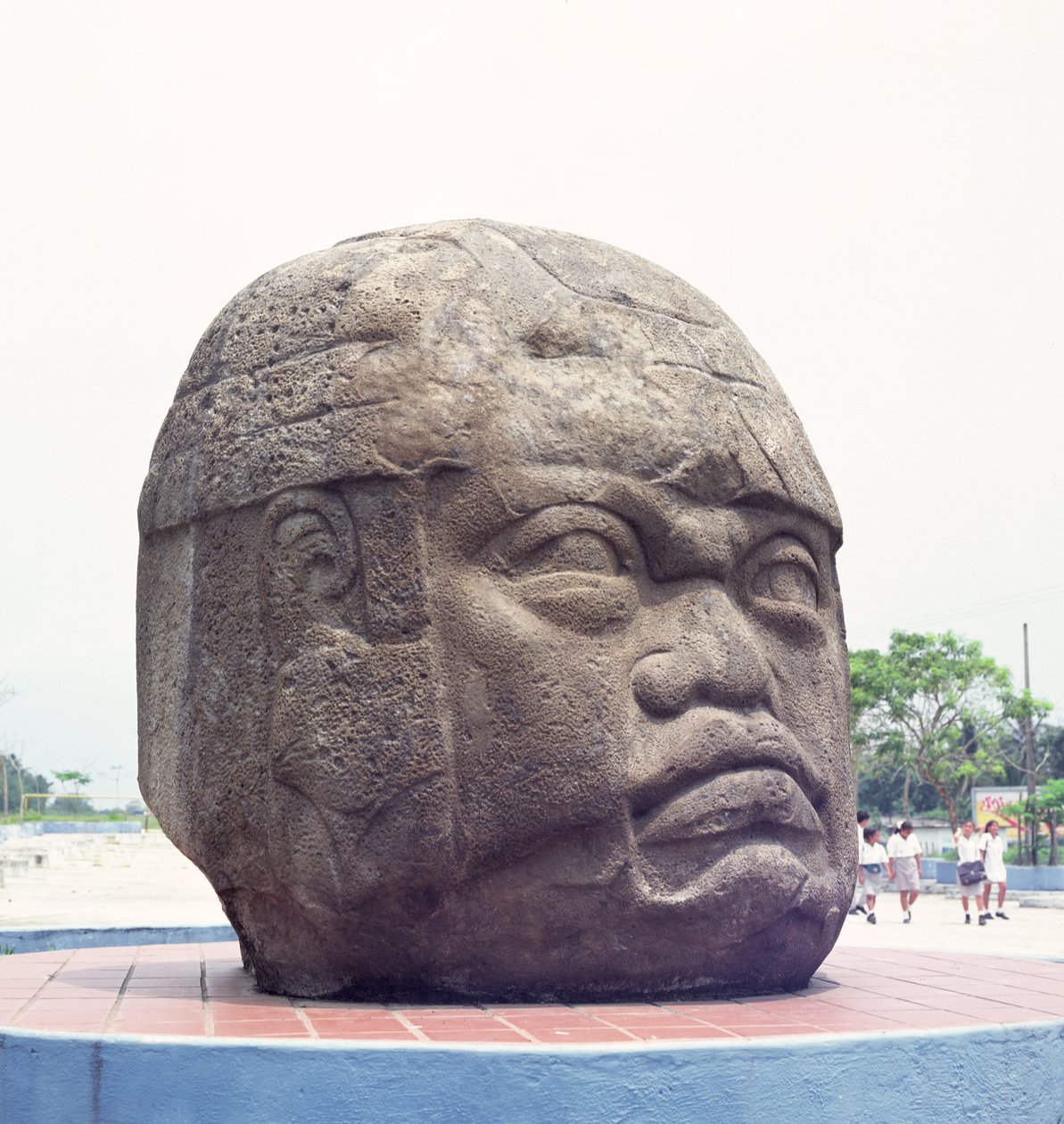 Kolosalna Głowa z San Lorenzo, Veracruz, Meksyk, przedklasyczna (bazalt) autorstwa Olmec