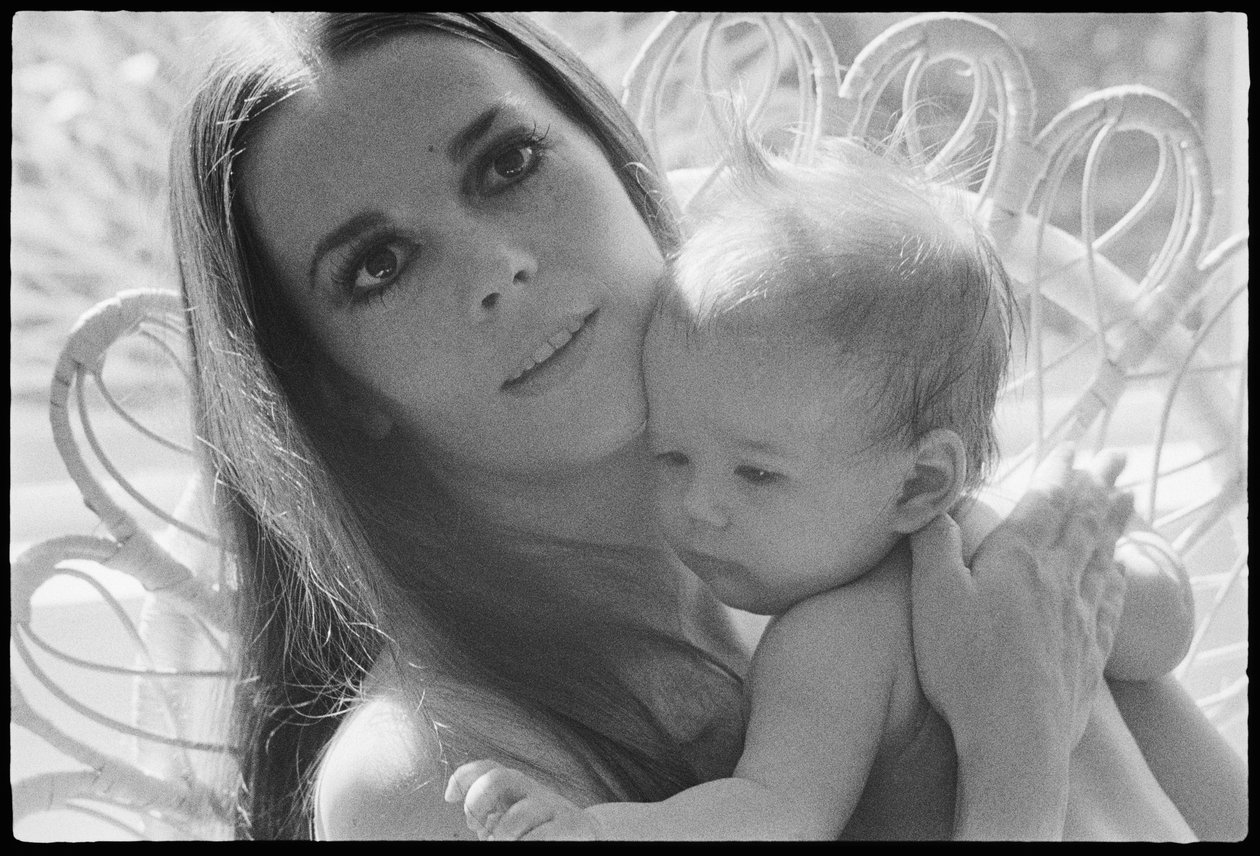 Natalie Wood z córką autorstwa Orlando Suero