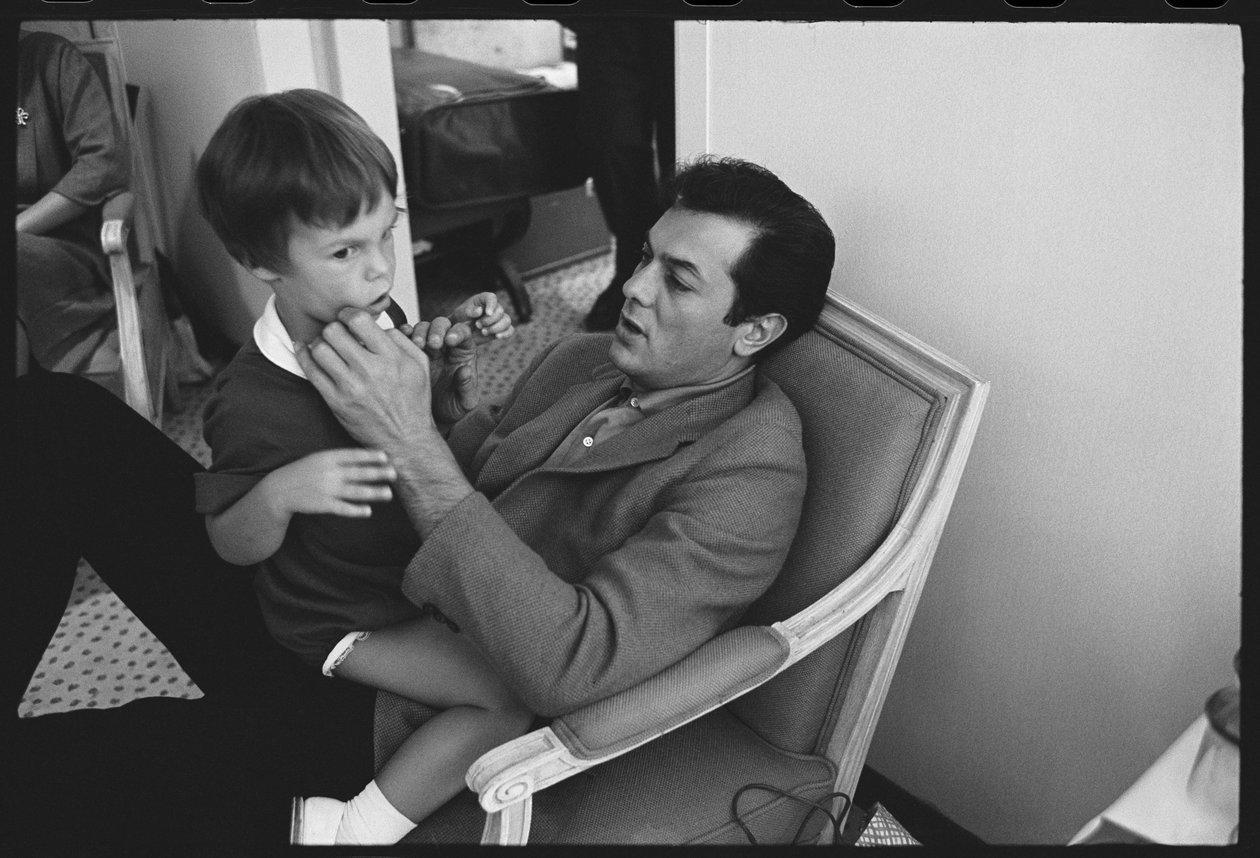 Tony Curtis z córką Jamie Lee Curtis autorstwa Orlando Suero