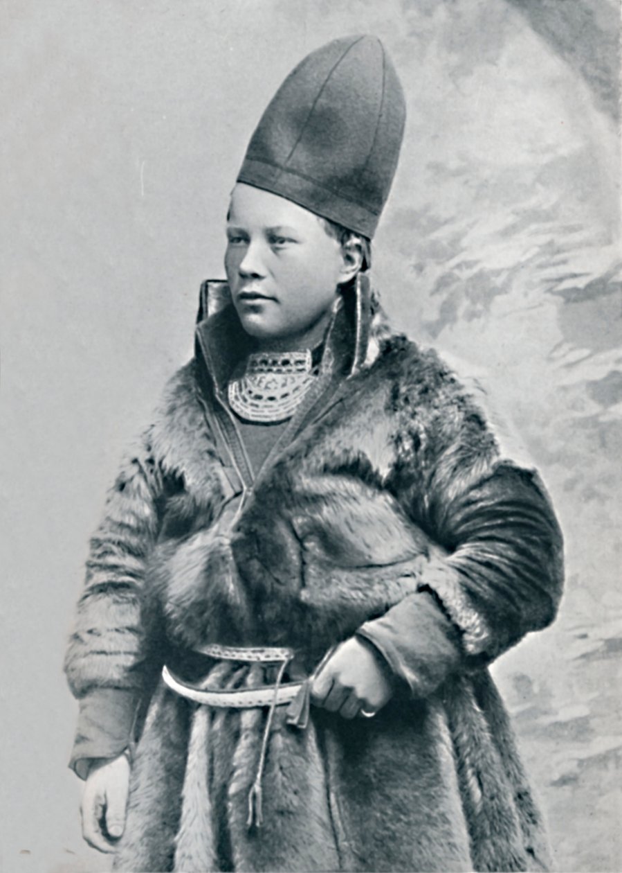 Młody Lapończyk w zimowym stroju, 1912 autorstwa Oscar Olsson