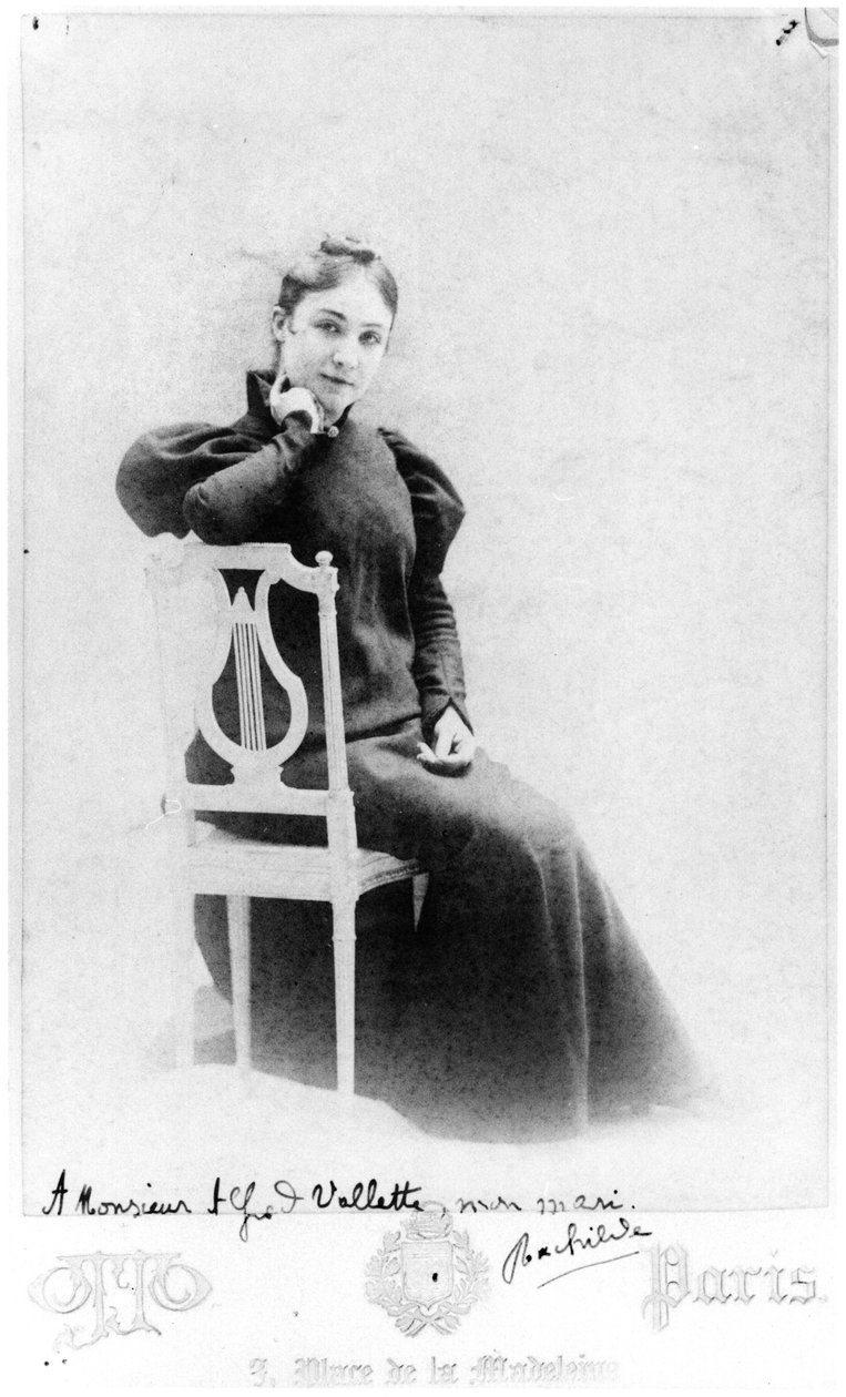 Portret Rachilde (1860-1953) autorstwa Otto Studio