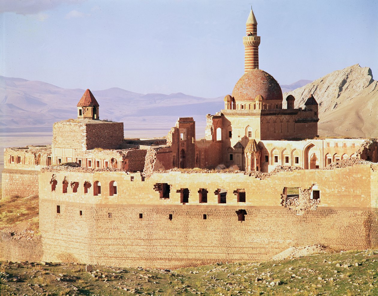 Widok na pałac Ishak Pasa, XVII-XVIII w. autorstwa Ottoman School