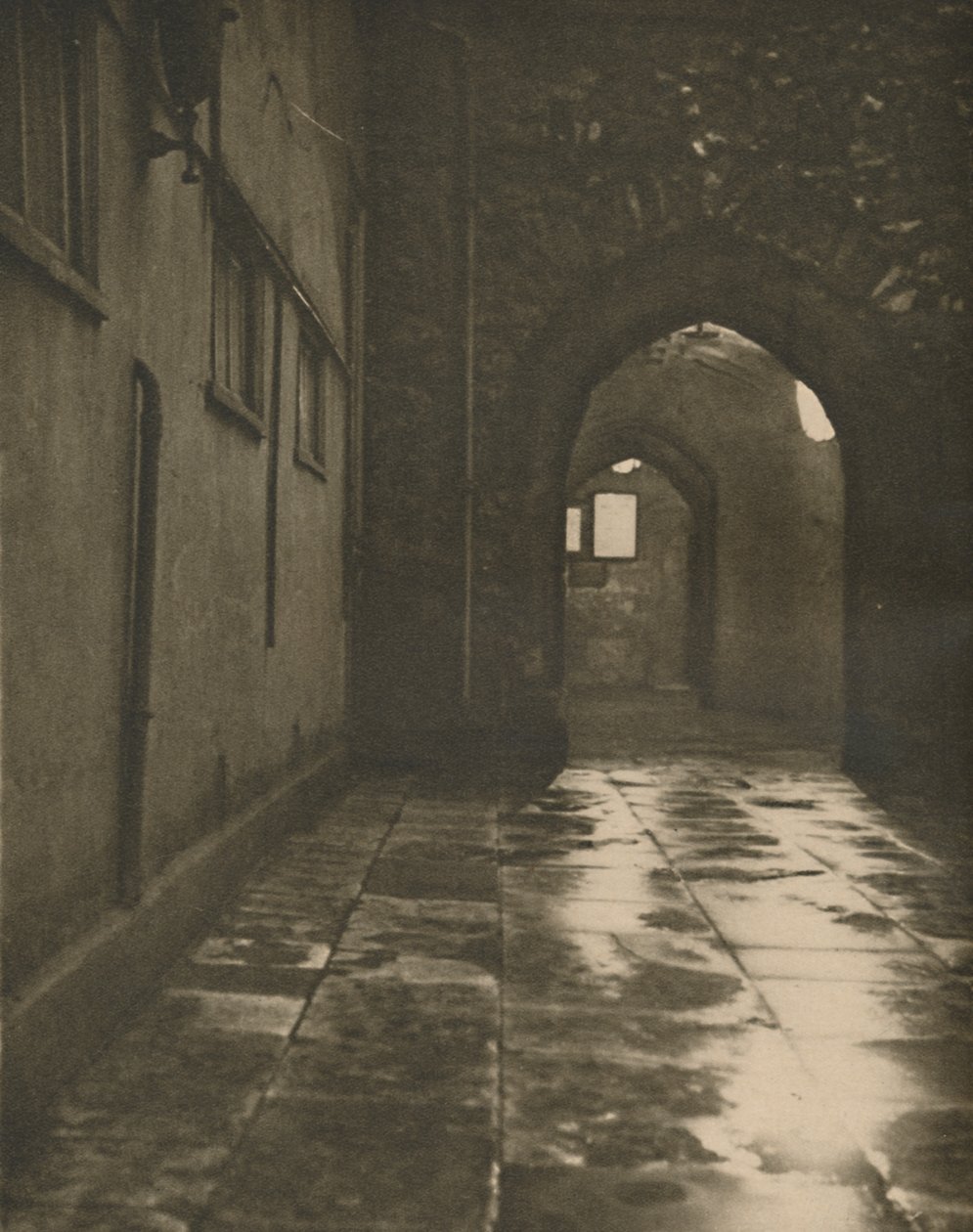 Brama do Trybunału Opatów w Opactwie Westminsterskim, ok. 1935. autorstwa Paterson