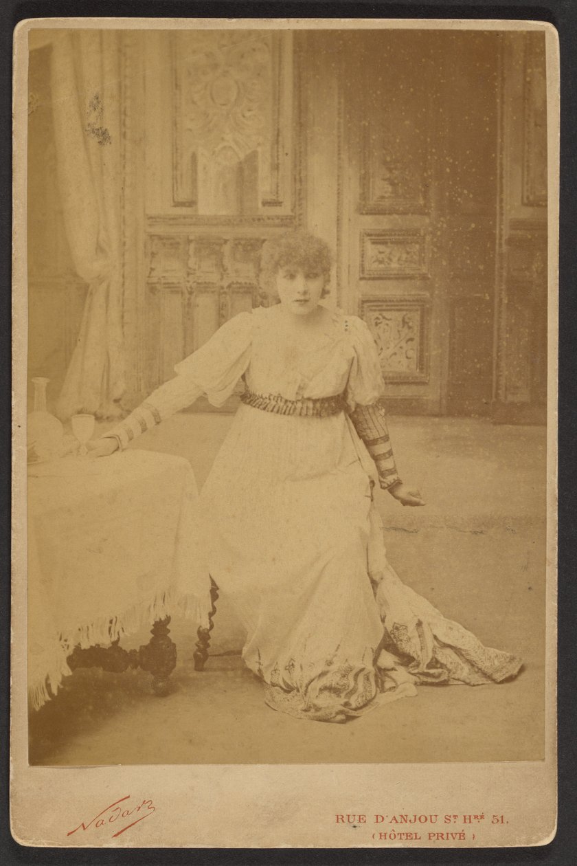 Sarah Bernhardt als Floria in La Tosca autorstwa Paul Nadar