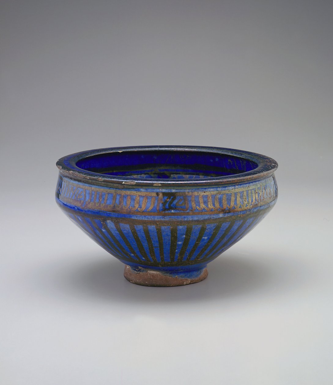Bowl, Iran, dynastia Il-Khanidów, koniec XIV wieku (ceramika) autorstwa Persian School