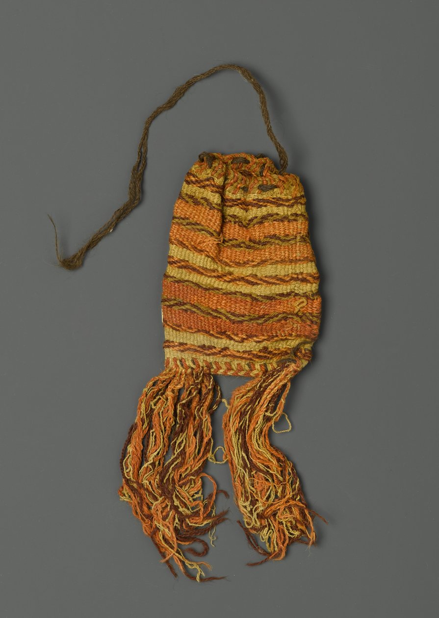 Coca Bag, z południowego wybrzeża Peru, 1000-1500 (tkanina) autorstwa Peruvian School