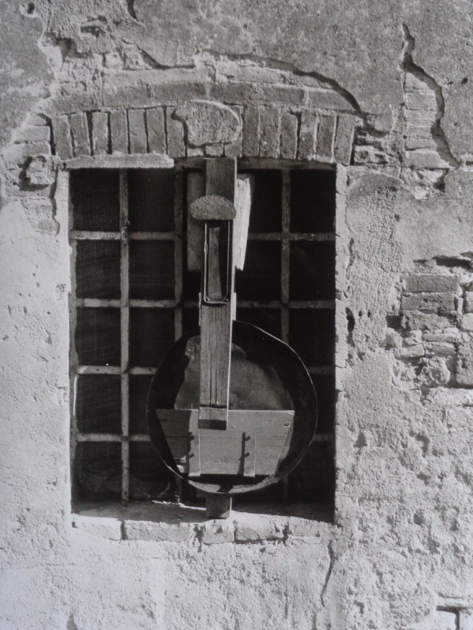 VINTAGE B&W PHOTO No.8, 1988, (FOTOGRAFIA) autorstwa Peter McClure