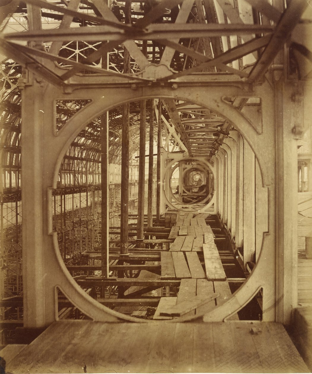 Galeria Górna, 1854. autorstwa Philip Henry Delamotte