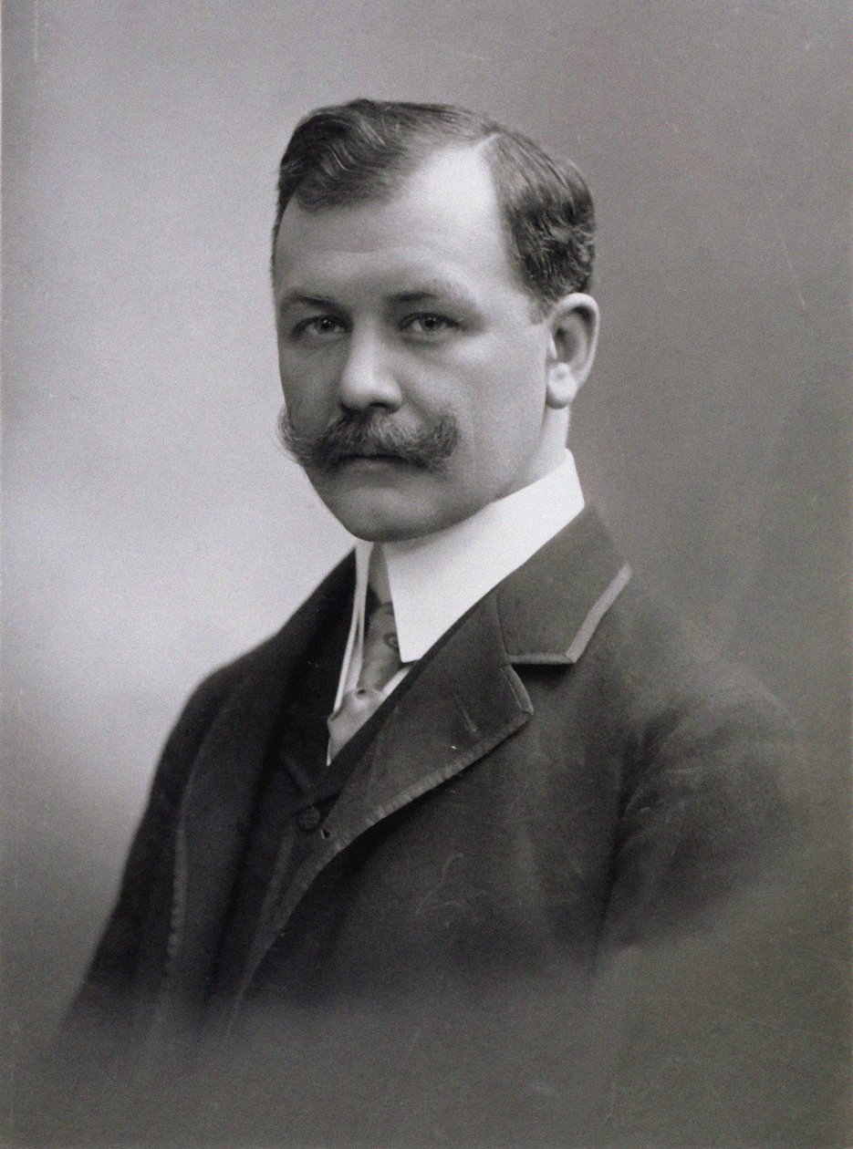 Portret kompozytora Franza Lehára 1870-1948. autorstwa Photo studio C. Pietzner.
