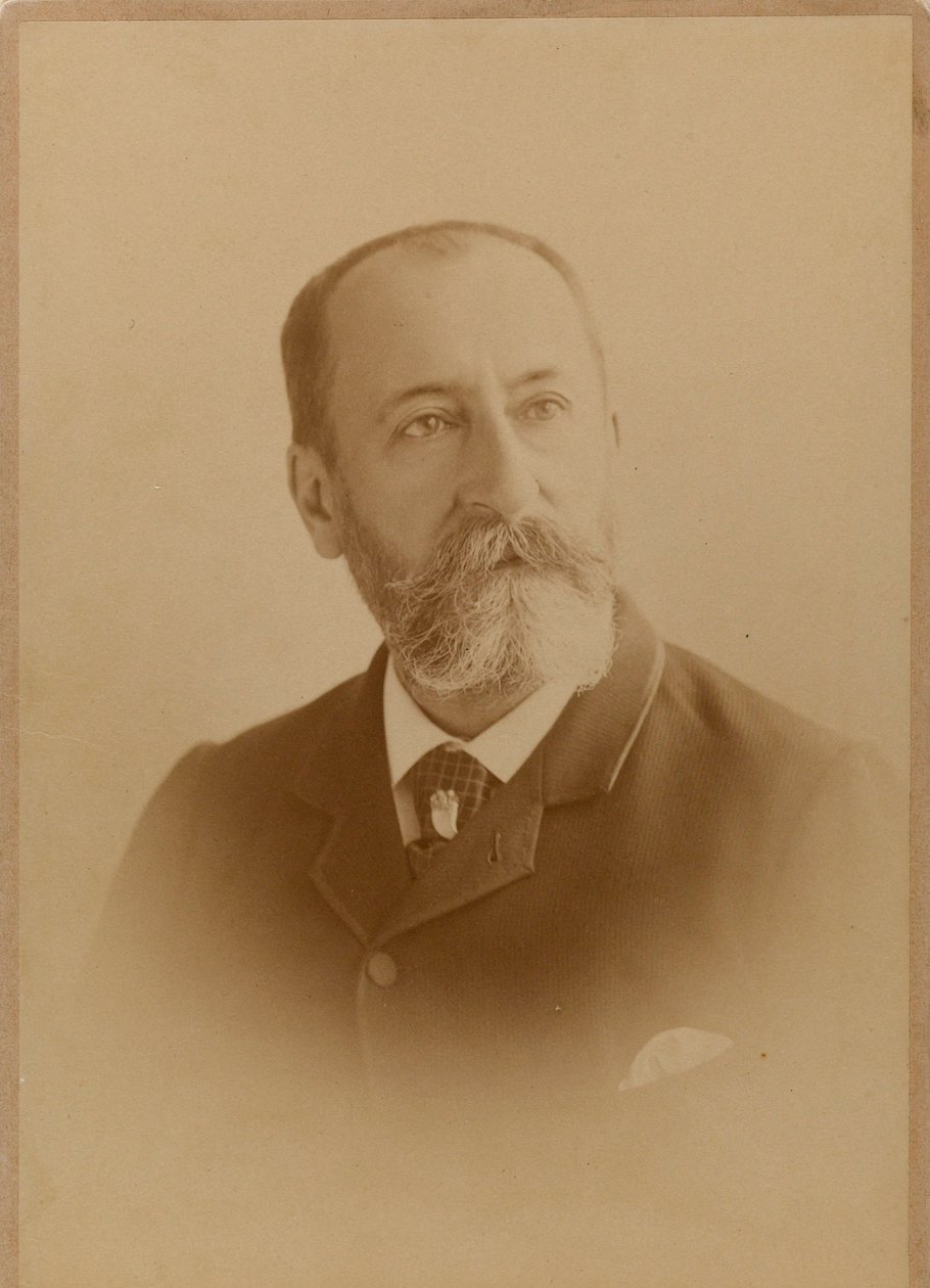 Portret kompozytora Camille Saint-Saënsa 1835-1921. autorstwa Photo studio J. Lacroix.
