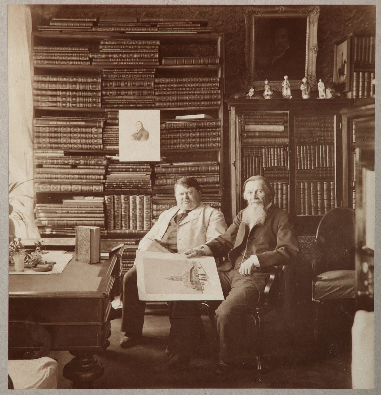 Piotr Aleksandrowicz Jefremow i Aleksiej Pietrowicz Bachruszin, 1896-1900 autorstwa Photo studio of Mikhail Volkov