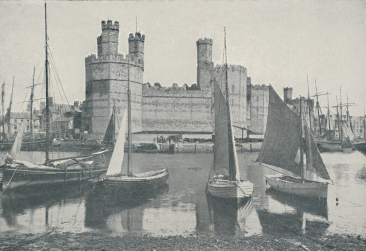 Zamek Carnarvon, 1910 autorstwa Photochrom Co Ltd of London