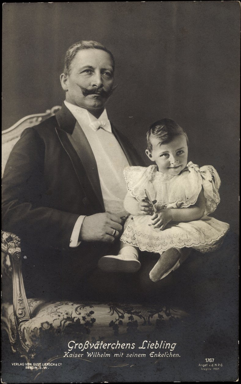 Ukochany dziadek, cesarz Wilhelm z wnuczką autorstwa Photographer German