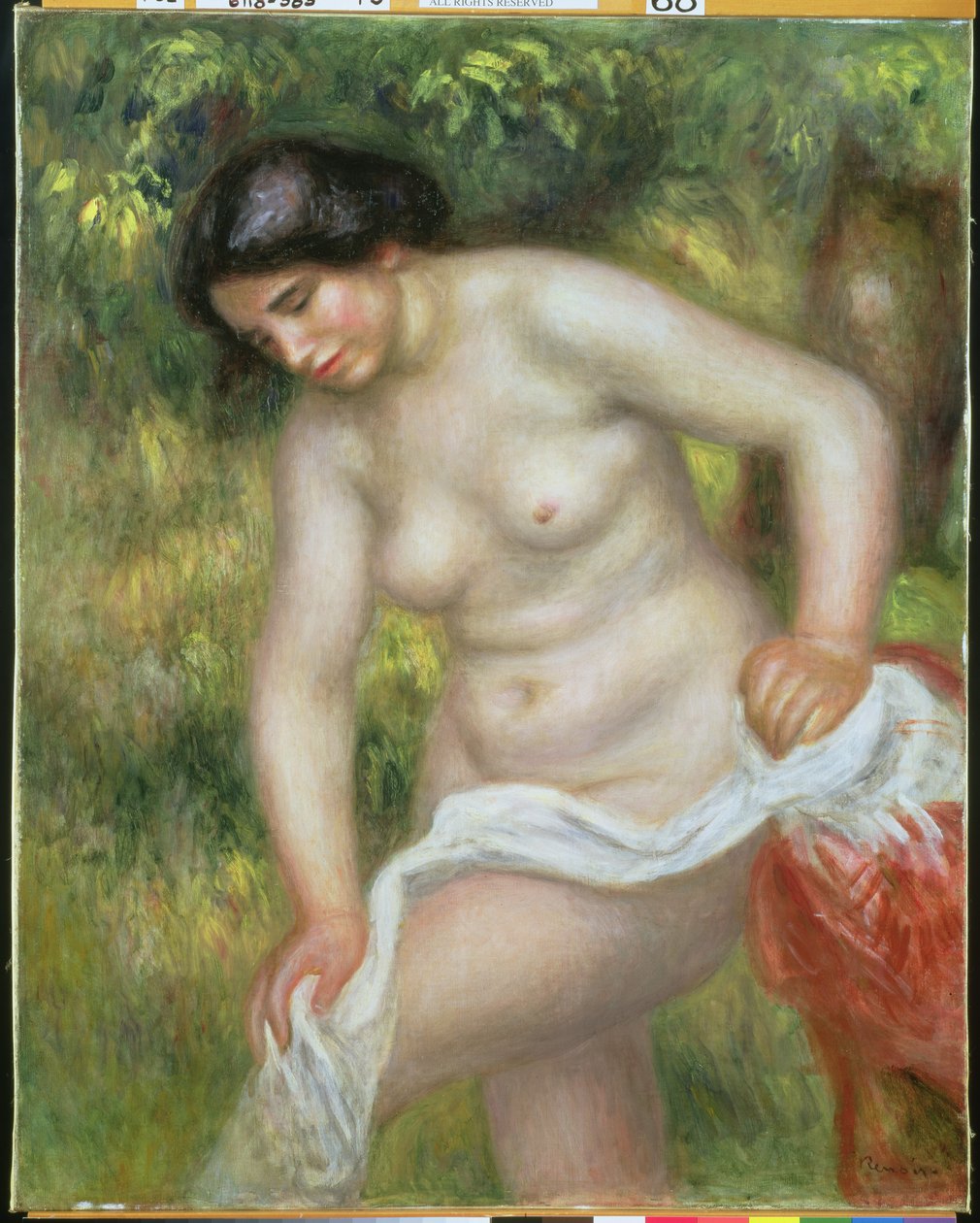 Kąpiąca się wycierająca się białą szmatką autorstwa Pierre Auguste Renoir
