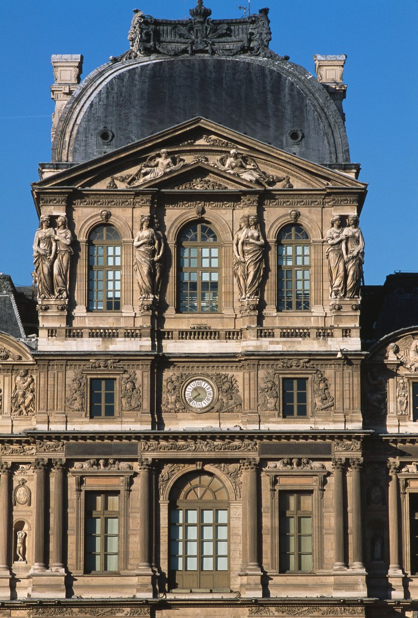 Pawilon Sully, Cour Carree; Skrzydło Lescota autorstwa Pierre Lescot