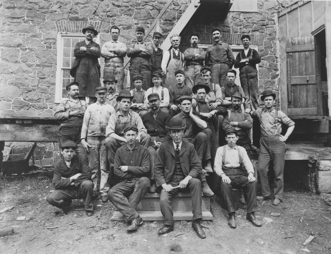 Pracownicy fabryki Henry Clay, 1905 autorstwa Pierre A. Gentieu
