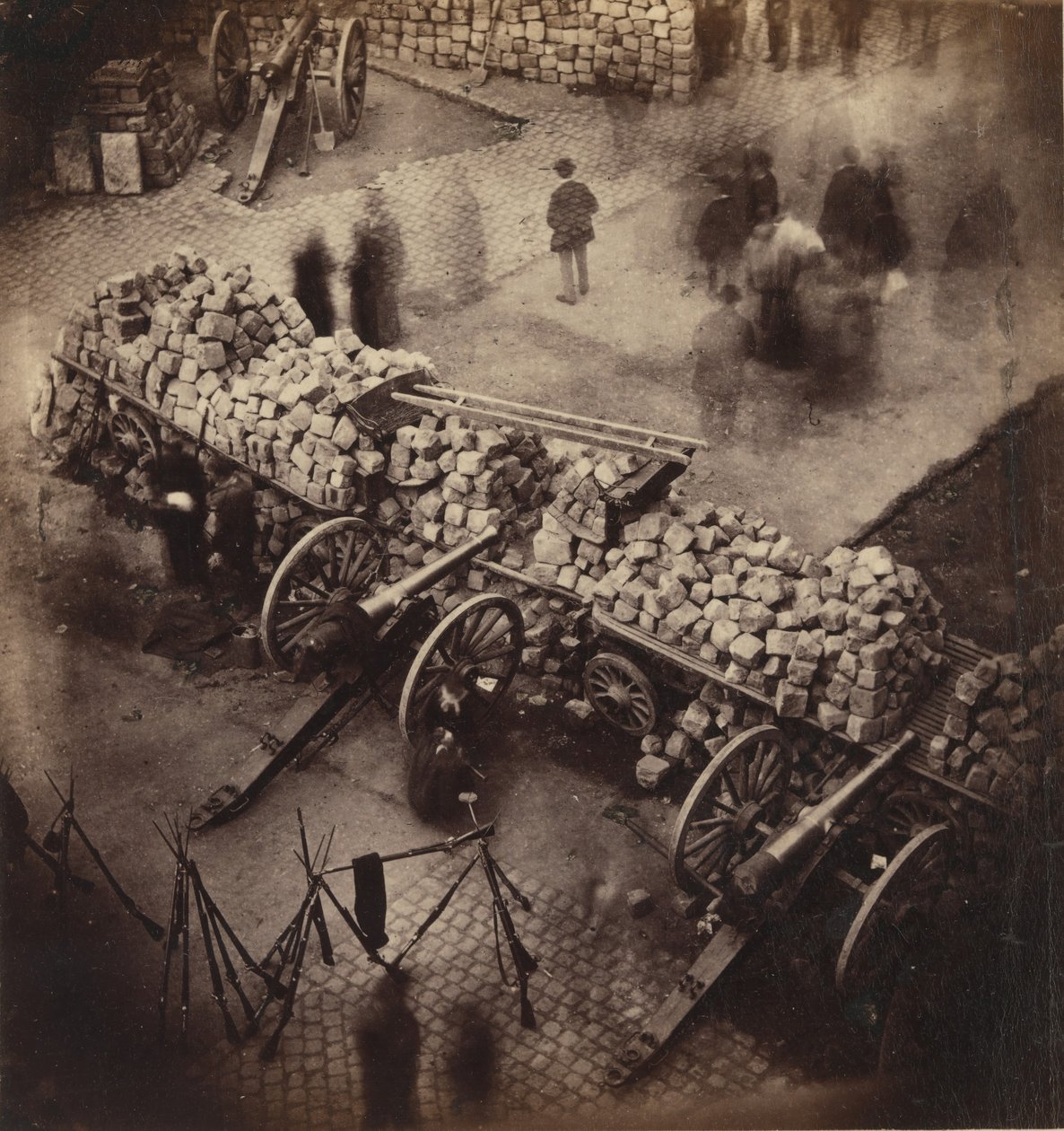 Barykady Komuny, 71 kwietnia. Róg Place Hotel de Ville i Rue de Rivoli, 1871. autorstwa Pierre Ambrose Richebourg