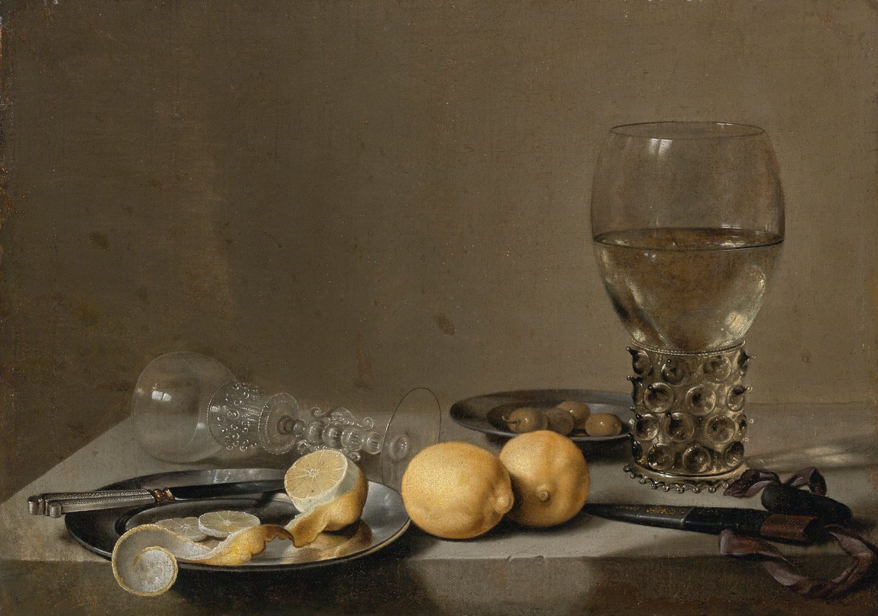 Martwa natura z dwiema cytrynami, weneckim kieliszkiem, Roemerem, nożem i oliwkami na stole autorstwa Pieter Claesz