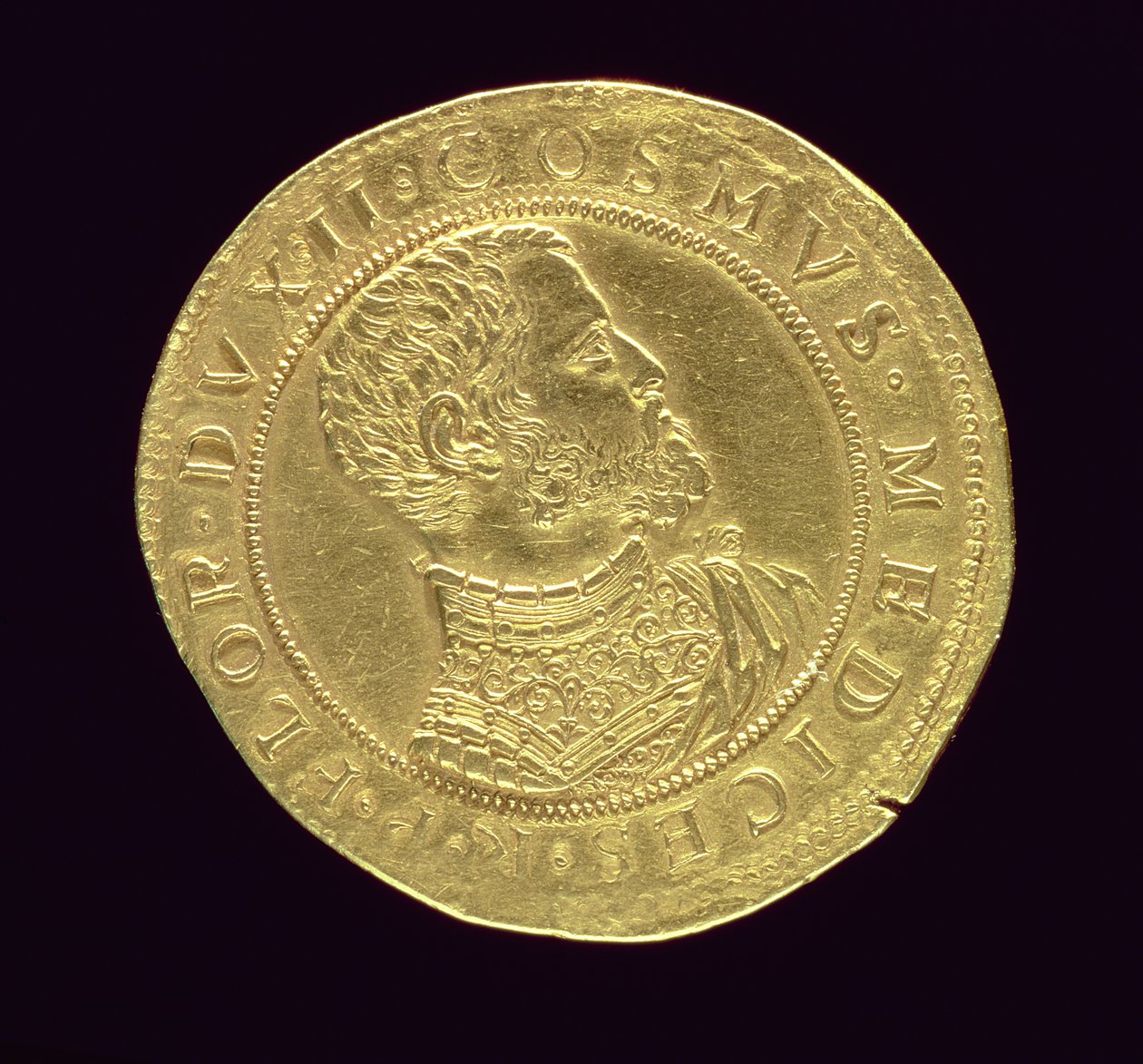 Awers monety Cosimo I (1519-74) w zbroi (pozłacany) Napis: COSMVS MEDICES R P FLOR DVX II (awers patrz 119191) autorstwa Pietro Paolo Galeotti