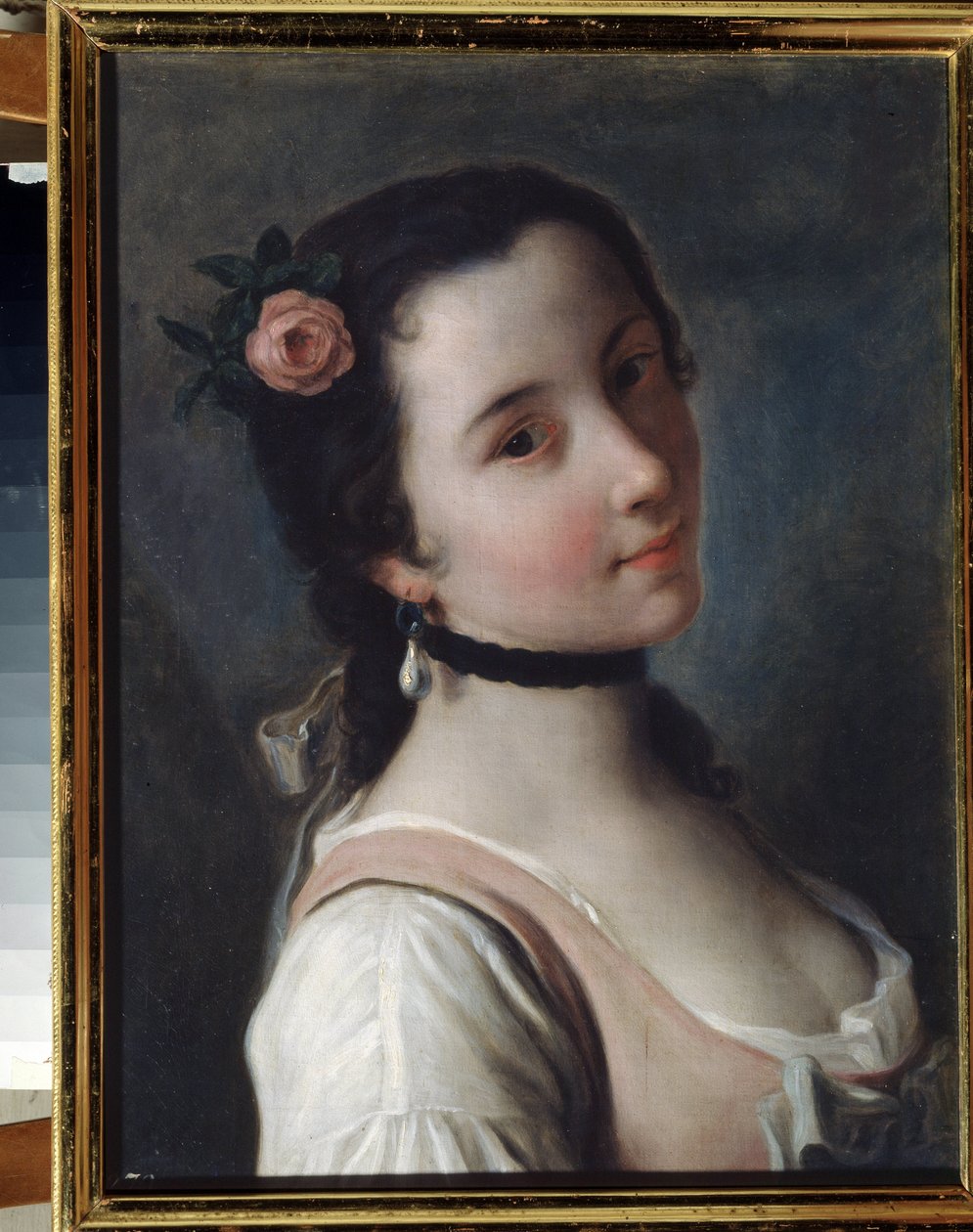 Dziewczyna z różą autorstwa Pietro Antonio Rotari