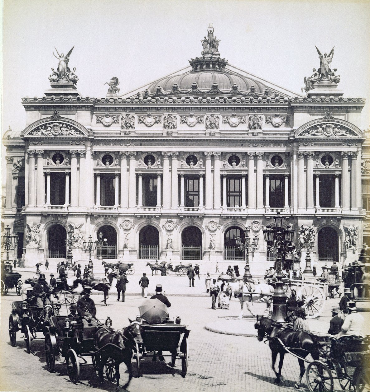Opera, Paryż, 14 maja 1893 autorstwa Portuguese Photographer