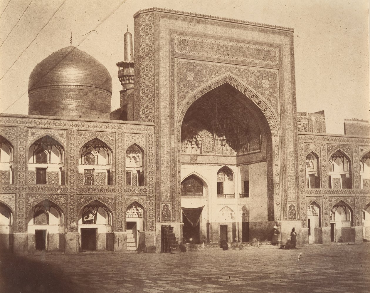 [Główna Brama Imama Rezy, Mashhad, Iran], lata 50. XIX wieku. autorstwa Possibly by Luigi Pesce.