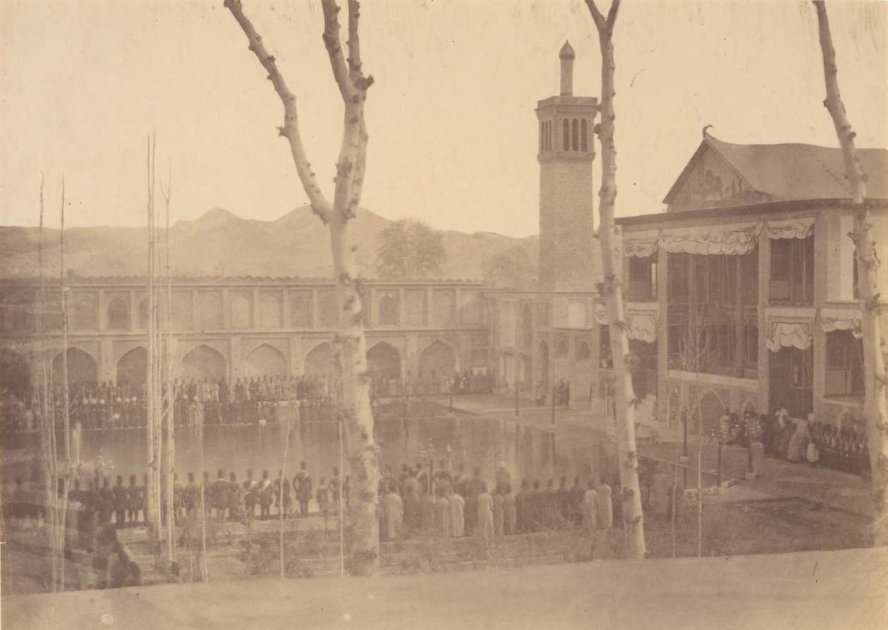 [Pałac szacha, oddanie szacunku dla Szacha Fete de Salam, Teheran, Iran [tak samo jak…, lata czterdzieste i sześćdziesiąte XIX wieku. autorstwa Possibly by Luigi Pesce.