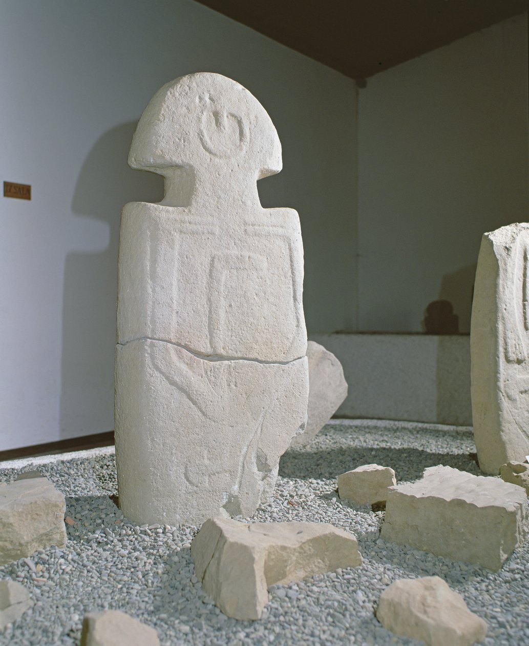 Jedna ze steli Lunigiana, znaleziona w Bigliolo, ok. 3000 pne autorstwa Prehistoric
