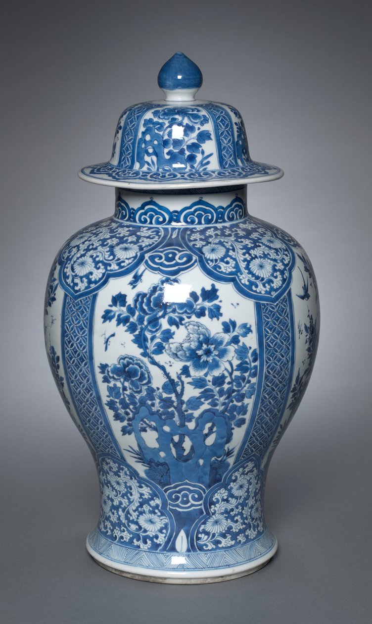 Wazon z pokrywą autorstwa Qing Dynasty Chinese School