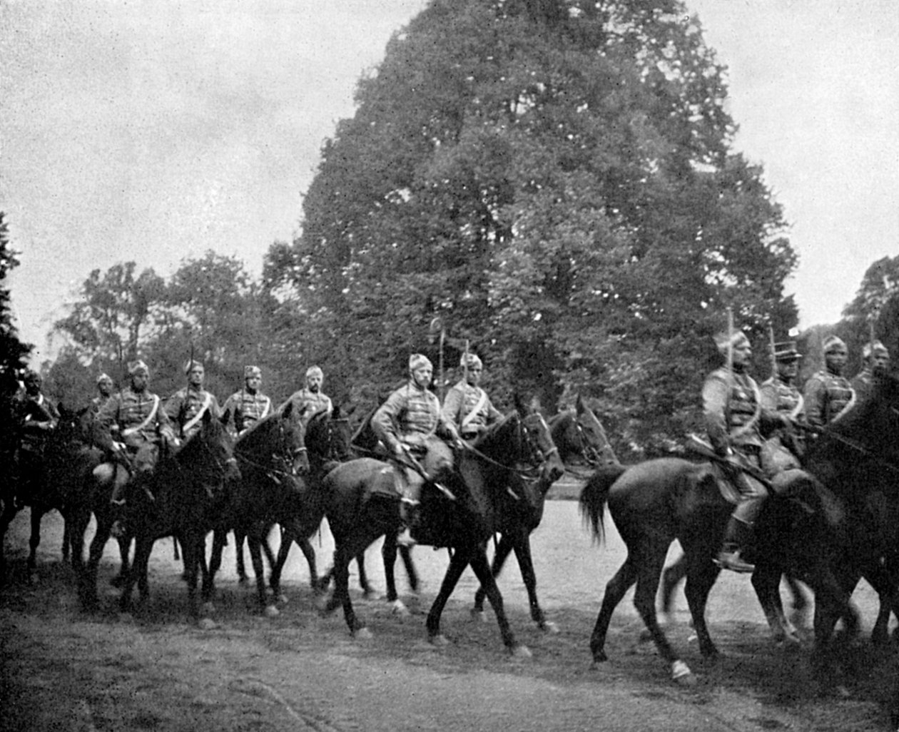 Duńscy husarze w Bernsdorff, 1908 autorstwa Queen Alexandra
