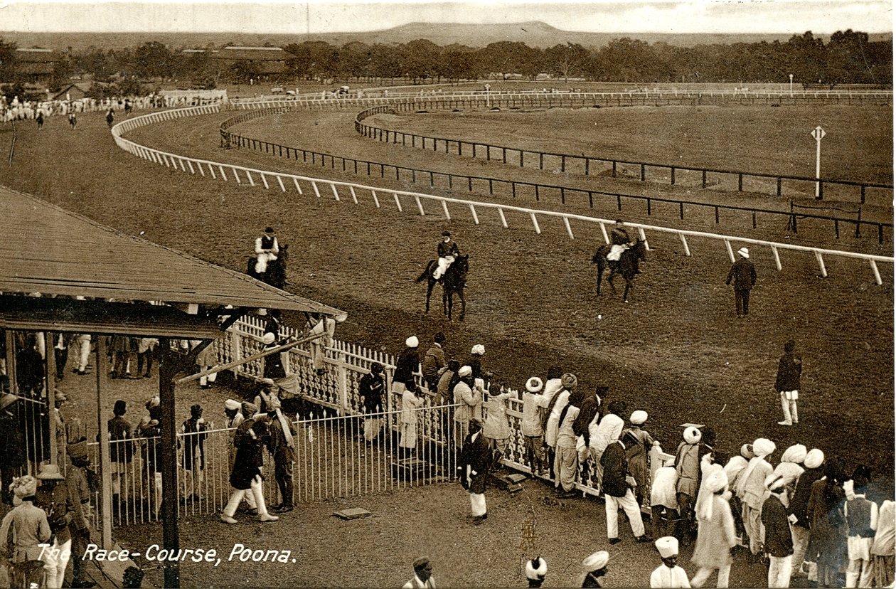 Tor wyścigowy, Poona, ok. 1900-30 (zdjęcie w sepii) autorstwa Raphael Tuck and Sons