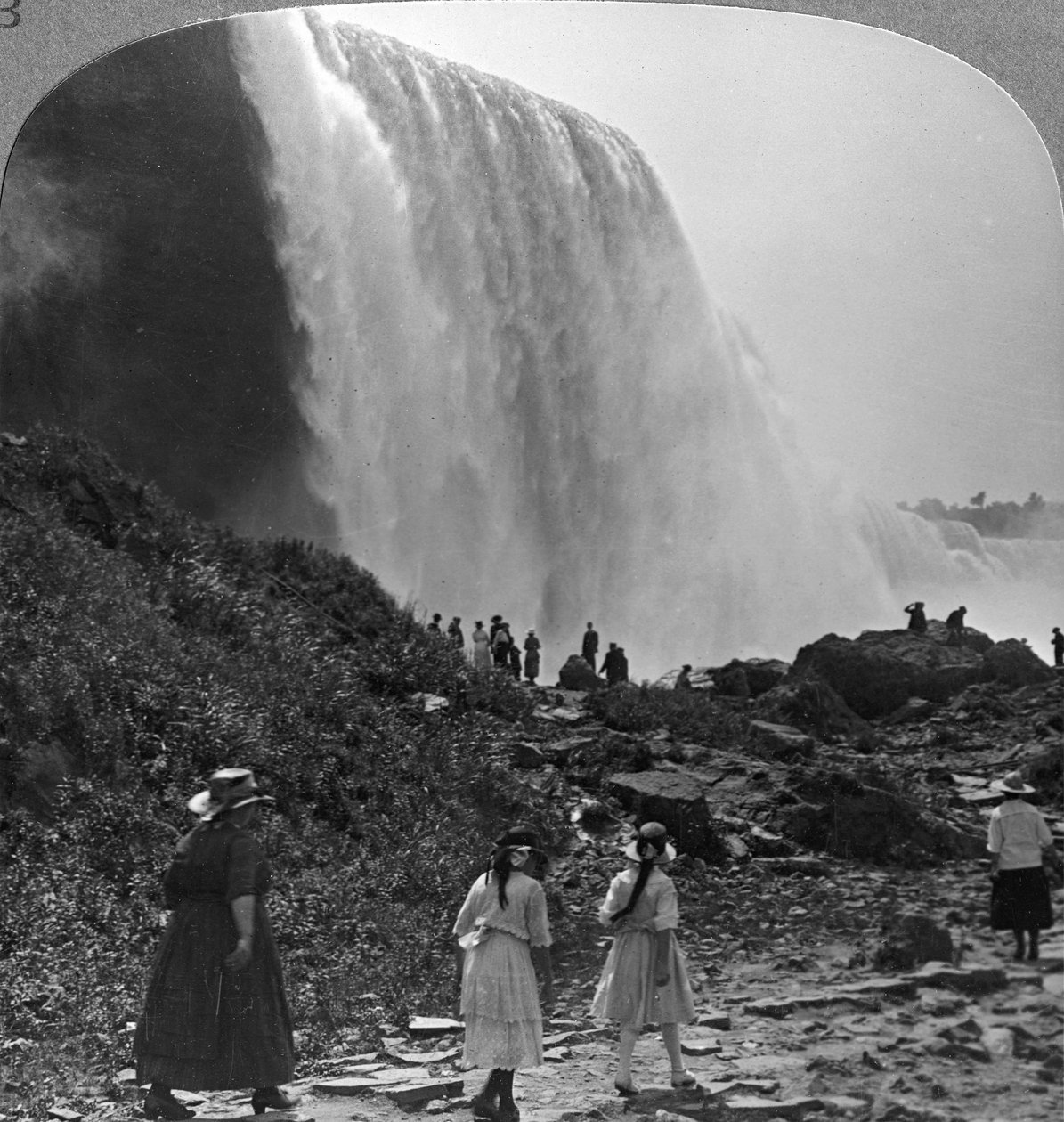 American Falls, Niagara Falls, Nowy Jork, USA. autorstwa Realistic Travels Publishers