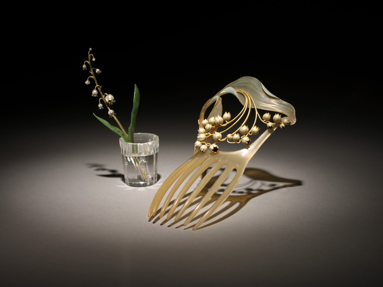 Ozdoba do włosów, ok. 1900 autorstwa Rene Jules Lalique