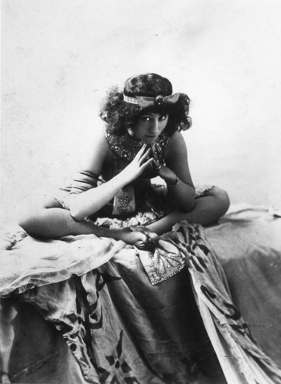 Colette (1873-1954) grająca w „Reve d