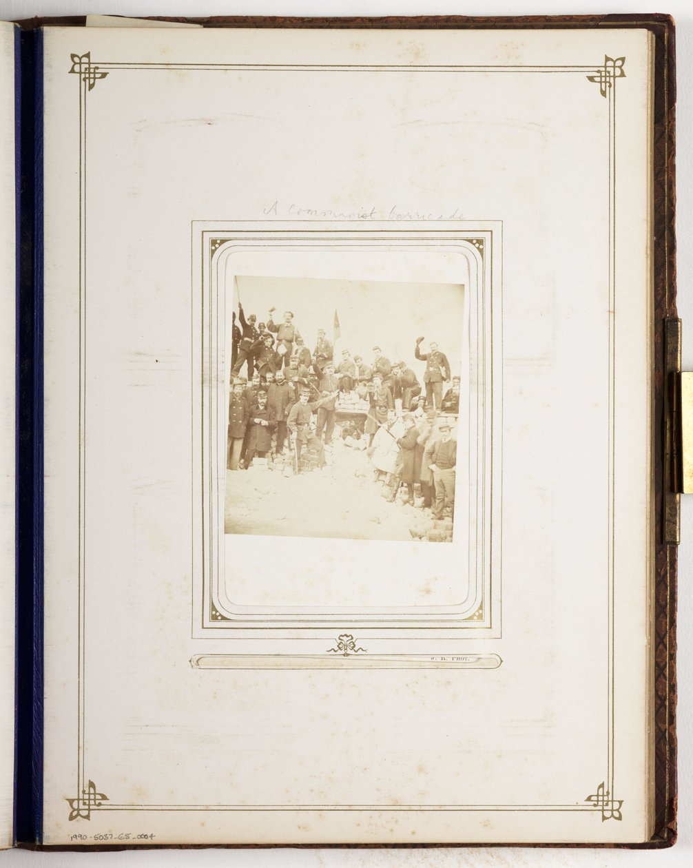Barykada komunistyczna, ok. 1870 autorstwa John Pardon