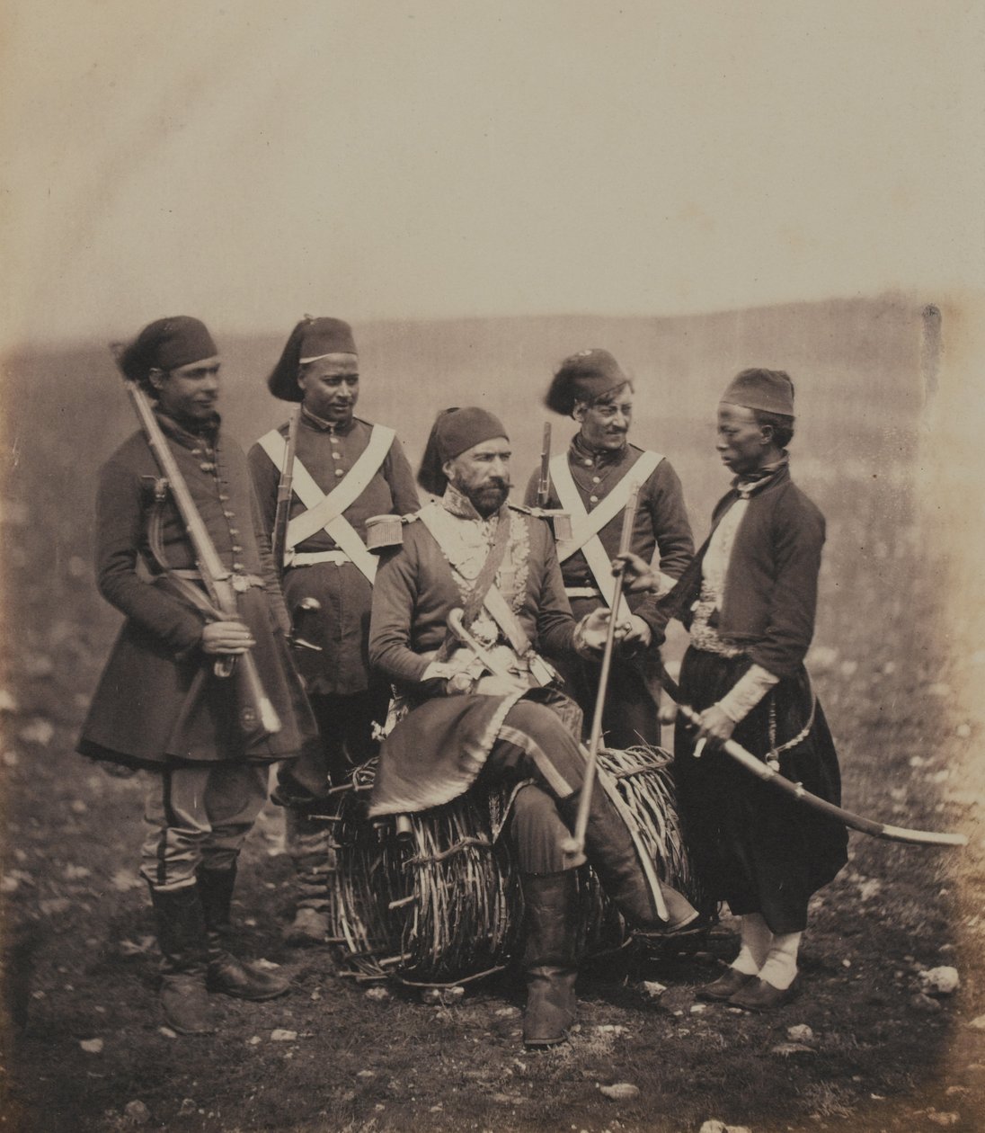 Ismail Pasza (1830-95) i asystenci autorstwa Roger Fenton