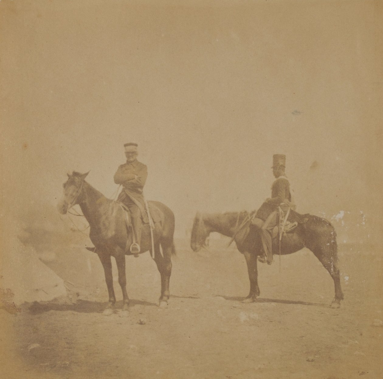 Generał Sir John Pennefather i ordynans, 1855 autorstwa Roger Fenton