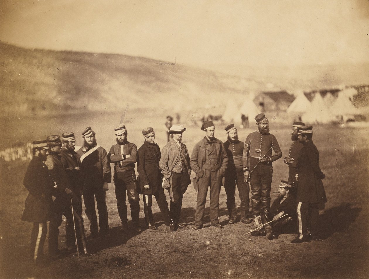 Major Burton i oficerowie 5. Pułku Gwardii Dragonów autorstwa Roger Fenton
