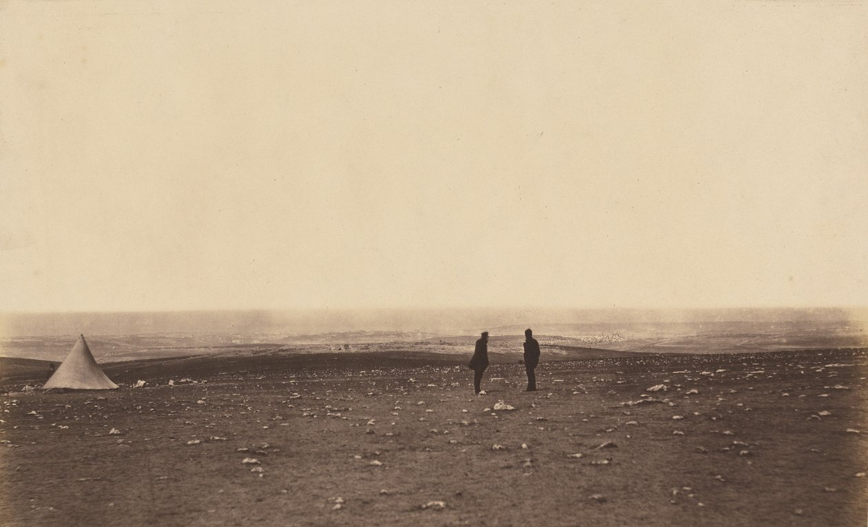 Funkcjonariusze w punkcie obserwacyjnym w Cathcarts Hill autorstwa Roger Fenton