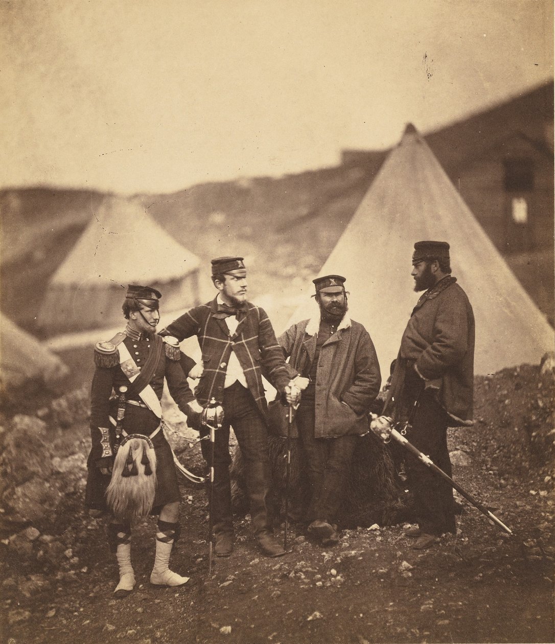 Oficerowie 42 pułku Highlanders autorstwa Roger Fenton
