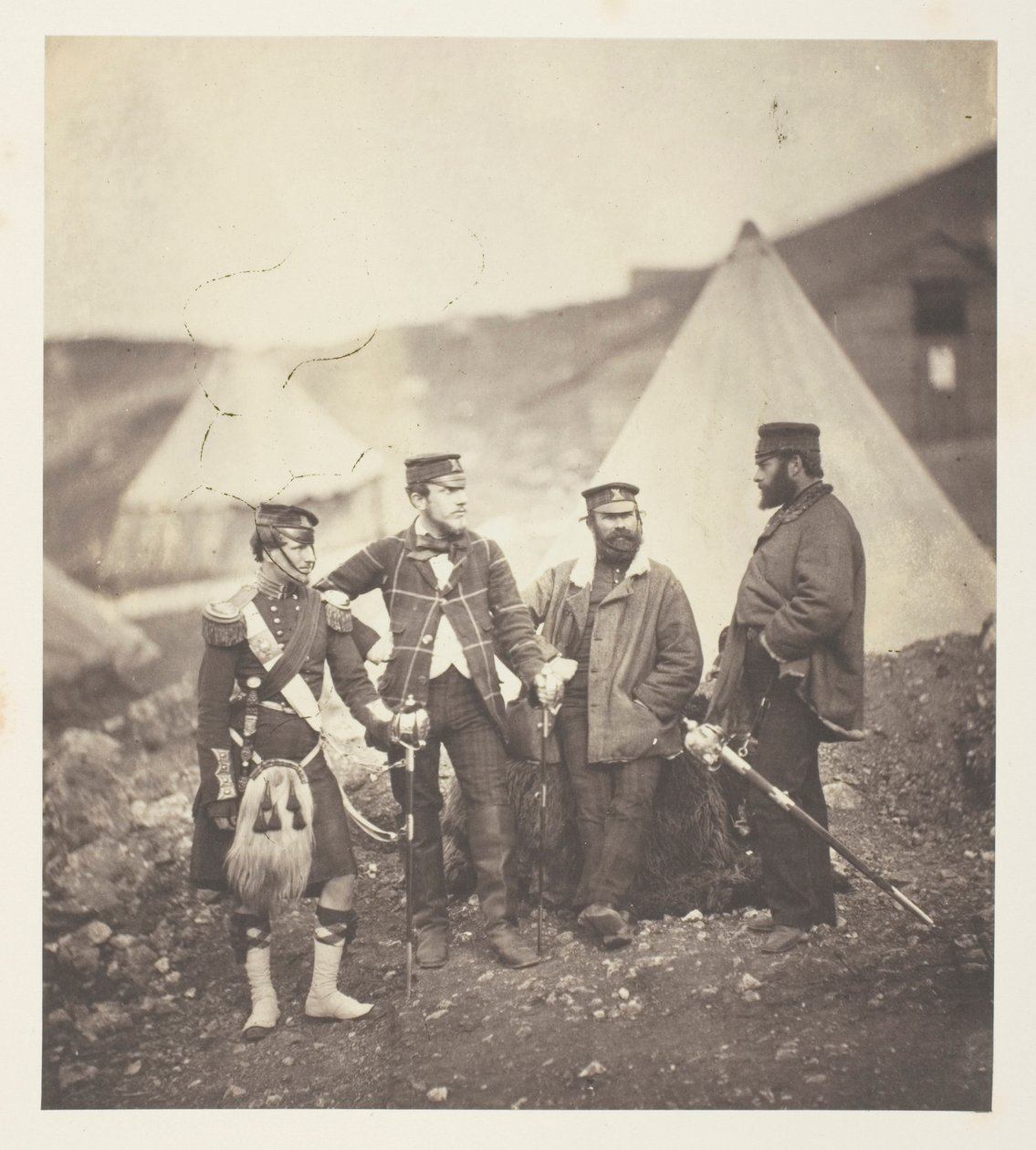 Oficerowie 42. pułku Highlanders autorstwa Roger Fenton
