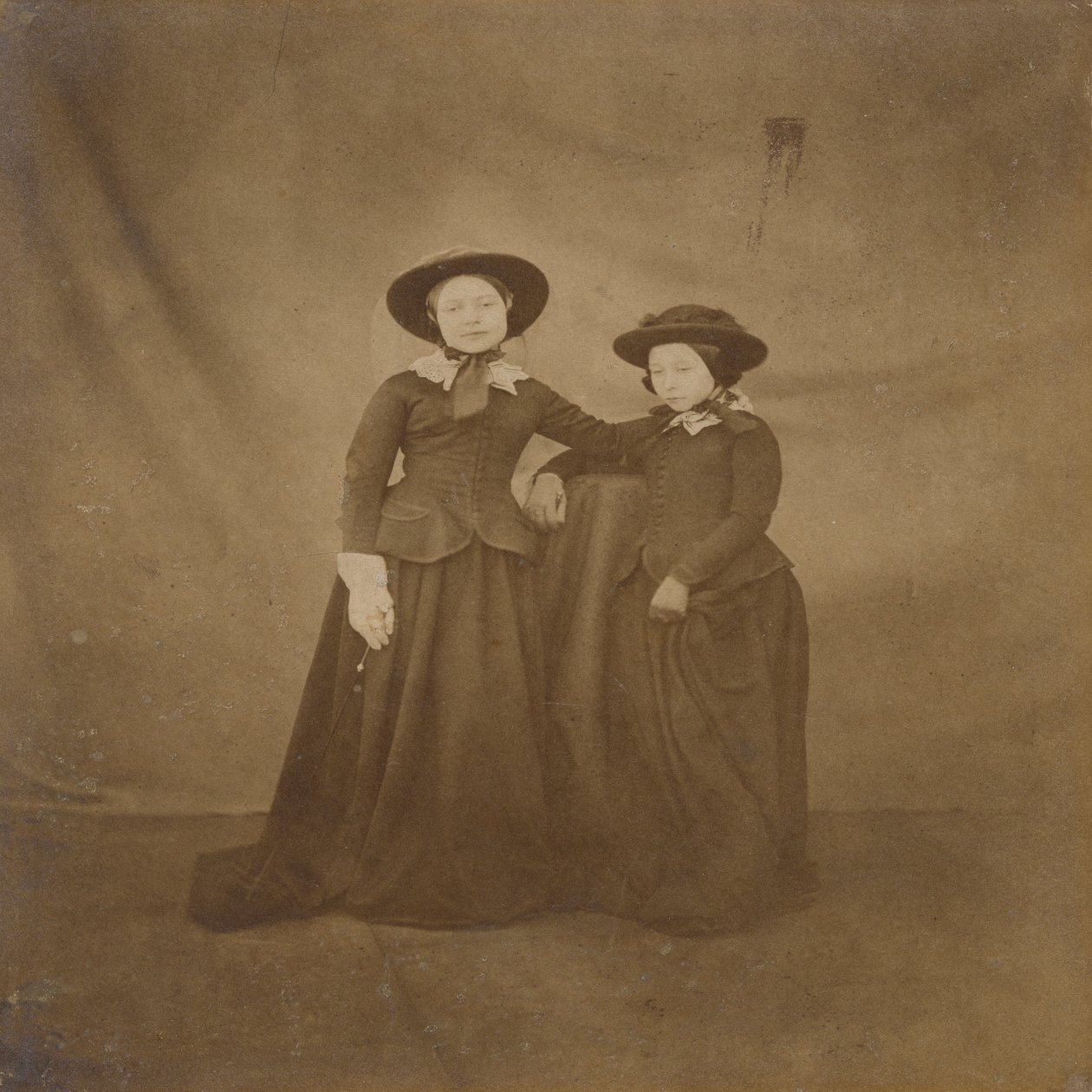 Wiktoria, księżniczka królewska, i księżniczka Alicja autorstwa Roger Fenton