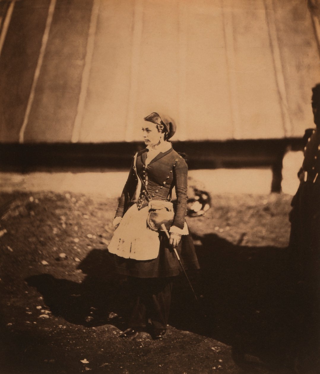 Vivandière, pełnometrażowy portret francuskiej Cantinière w stroju pułku Zouave, wojna krymska, Krym, Ukraina autorstwa Roger Fenton