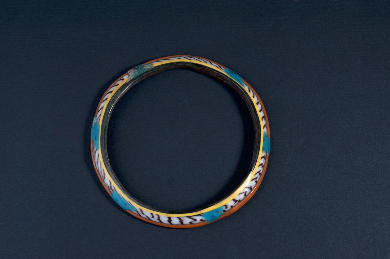 Bransoletka (szkło kolorowe) autorstwa Roman