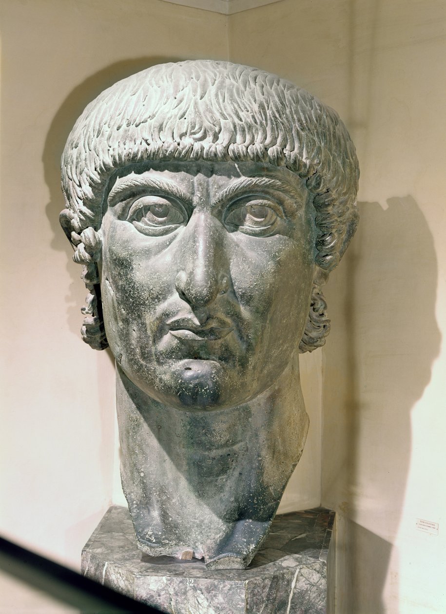 Kolosalna głowa cesarza Konstantyna I „Wielkiego” autorstwa Roman