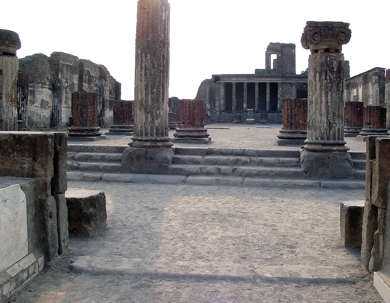 Wejście do Forum autorstwa Roman