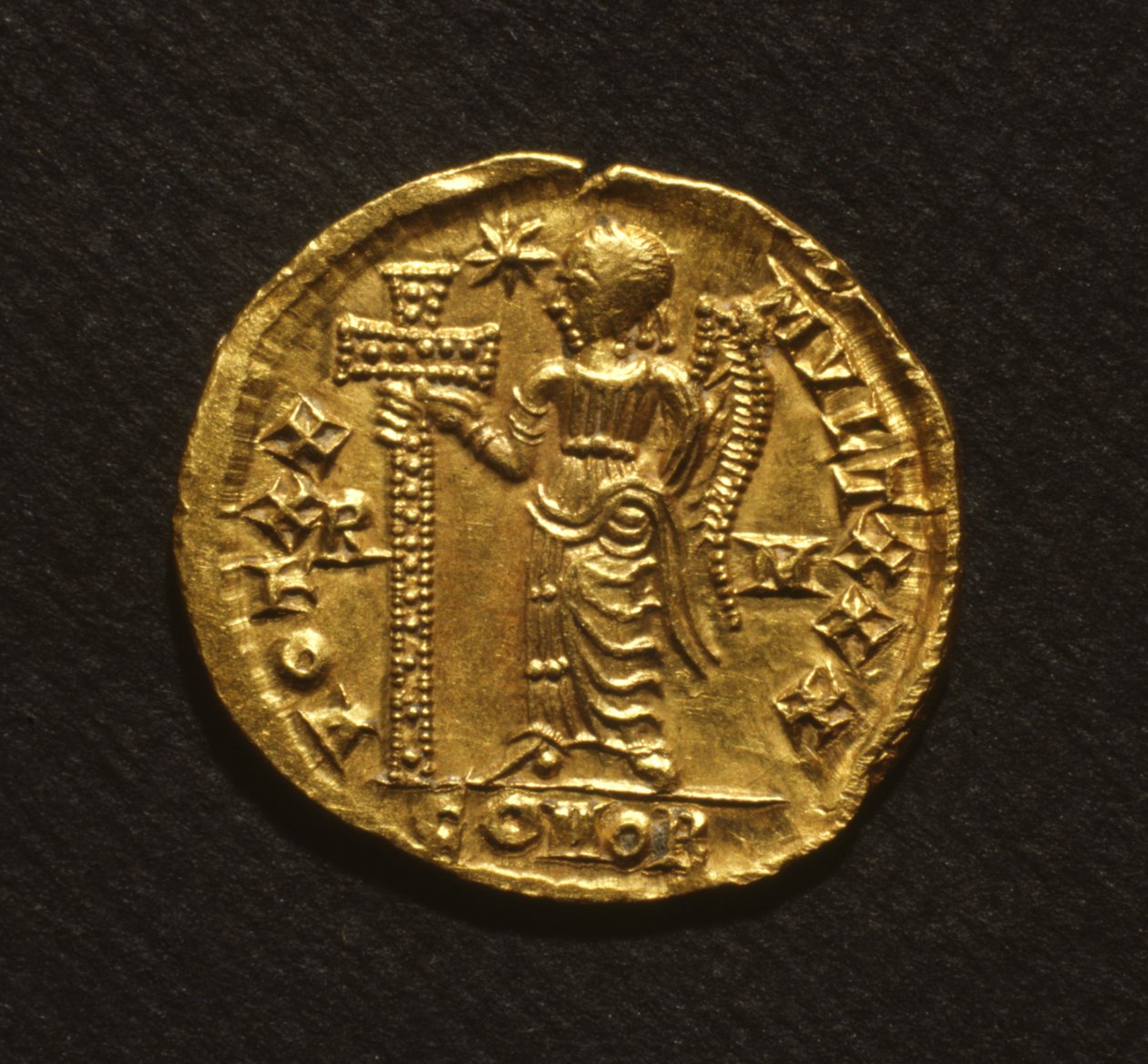 Solidus z Galli Placydii, 425-50 (złoto) autorstwa Roman