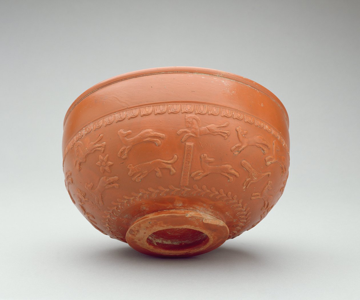 Miska Terra Sigillata (ceramiczna) autorstwa Roman